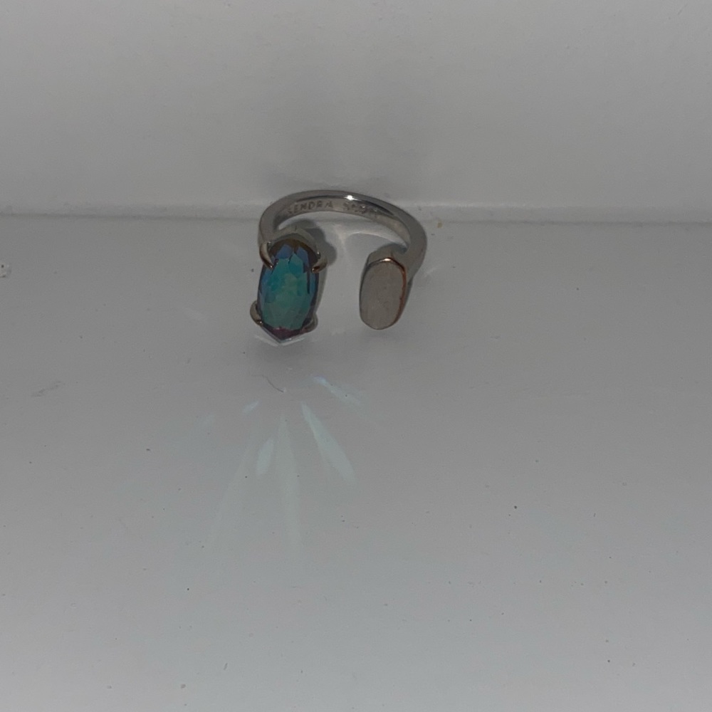 Kendra Scott Ring